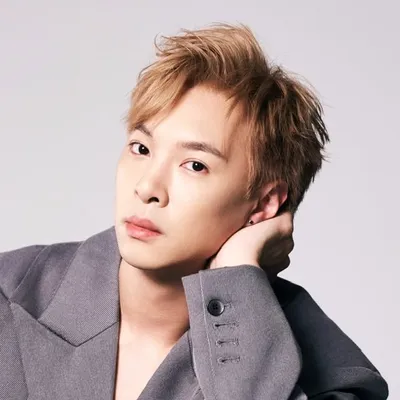 Adrian 浚誠 profile