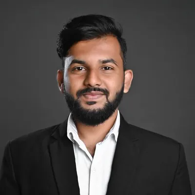 Adv Kamlesh Tate profile