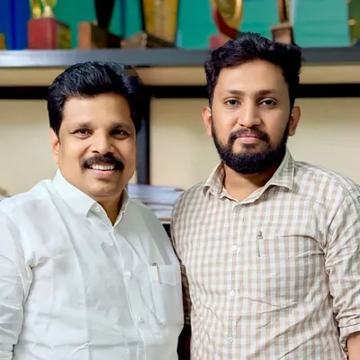 Adv Aslam Aadhinad profile