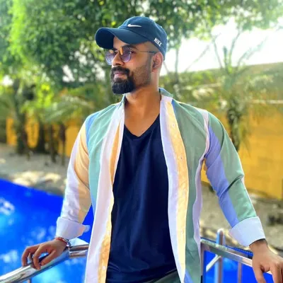 Adv.Ronnie Das profile