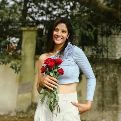 Adv.Srushti More profile