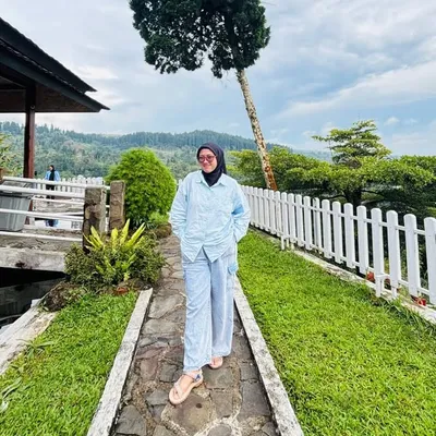 Ayu Fitri Lestari profile