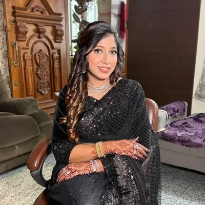 AFNAN SHAIKH | BRIDAL MAKEUP ARTIST