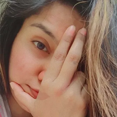 Almas khan profile