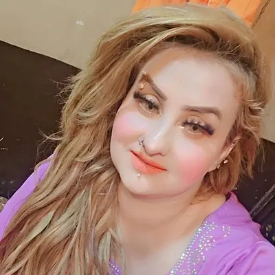 Afreen khan profile