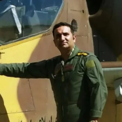 cobra pilot🇮🇷🚁 اشپزی و پرواز🚁🇮🇷#افشین_پز profile