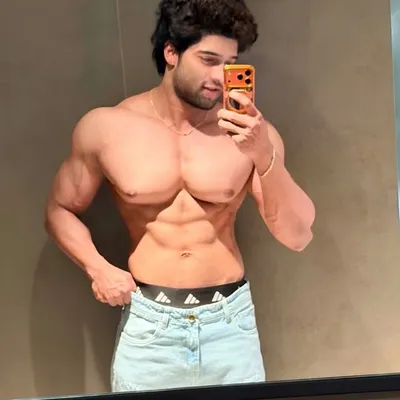 Aginesh Pradeep profile
