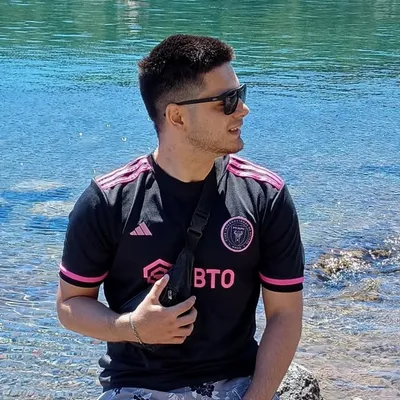 Agus Holgado profile