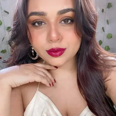 Ahana Mukherjee | Beauty Influencerđź’„ profile