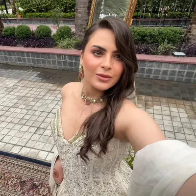 Bharti Ahluwalia profile