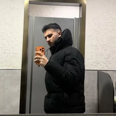 Ahmet Arı profile