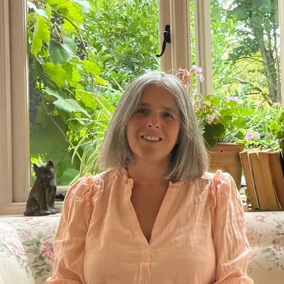 Sarah Laming profile