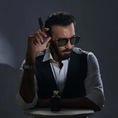 Aijaz aslam profile