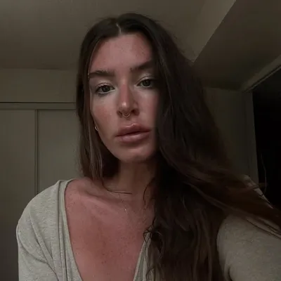 Allie Krystal profile