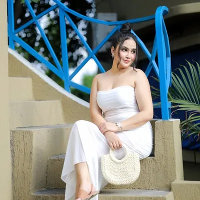 Anjali Tripathi profile