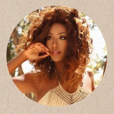 Ainett Stephens profile