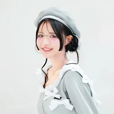 キラキラ美容師あいり⑅盛れる崩れないふあふあヘアメ⑅盛れるアイドル前髪⑅ご新規様はストーリーに載せるキャンセル枠のみ😖🙇 profile