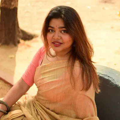 Aishika Roy profile