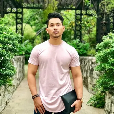 Aja Syaza profile