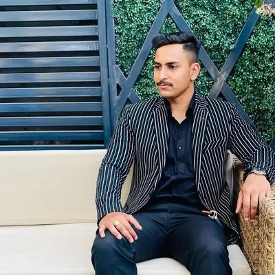 अजय शर्मा 🇮🇳 profile