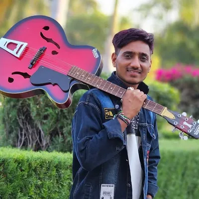 Ajay Thakor_Live profile
