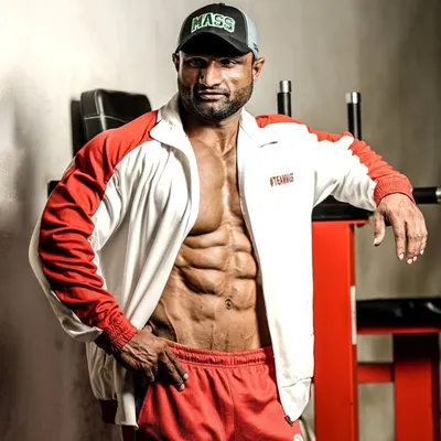 AJINKYA REDEKAR | FITNESS 💪🏻 profile