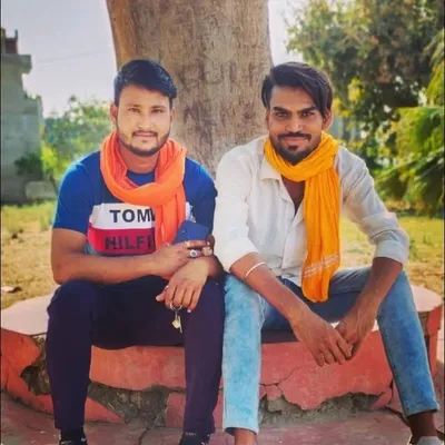 🤘🚬👑आजाद परिंदा🦅😎🖕 profile