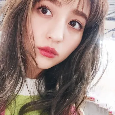 Akane Hotta / 堀田茜 profile