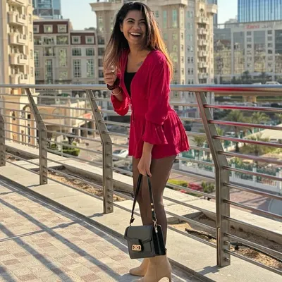 Akanksha Vazirani profile