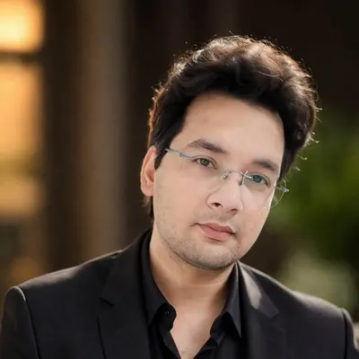 Akant Pathak profile