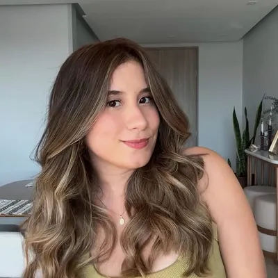 Maria Valeria Guerra profile