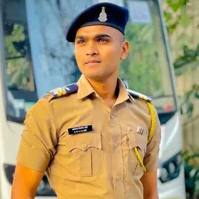 Akash Aade 100 profile