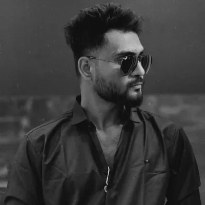 Akash🦁 profile