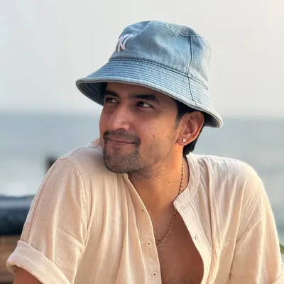 Akash Pandya profile