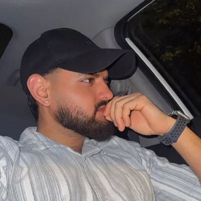 Akash Salhotra profile