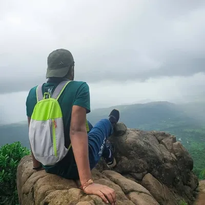 Akash Jadhav || Traveller 🇮🇳 profile