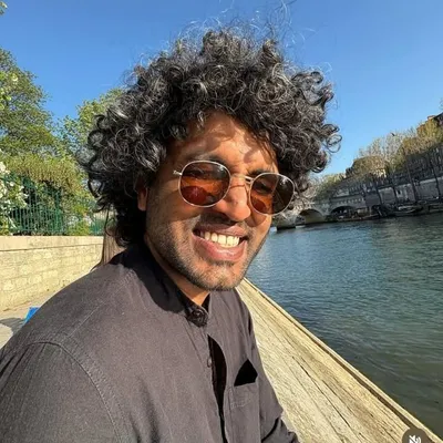 Akash Narayan profile