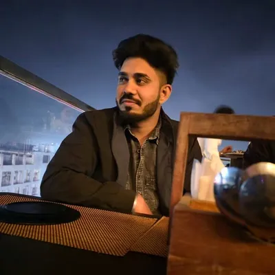 Akhil kaushik (Ak) profile