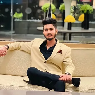 Akhilrathorereels profile