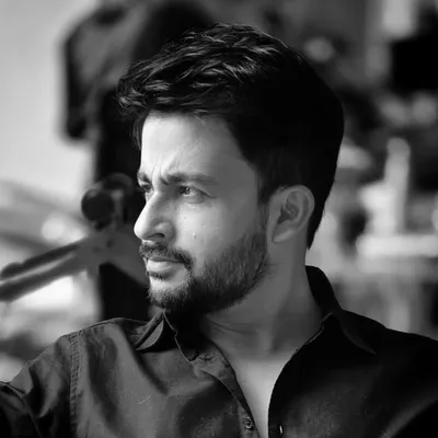 Akhlaque Khan profile