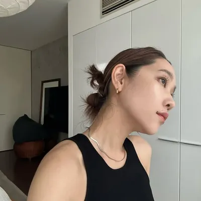 AKIKO SHINOZAKI|篠﨑 安希子 profile