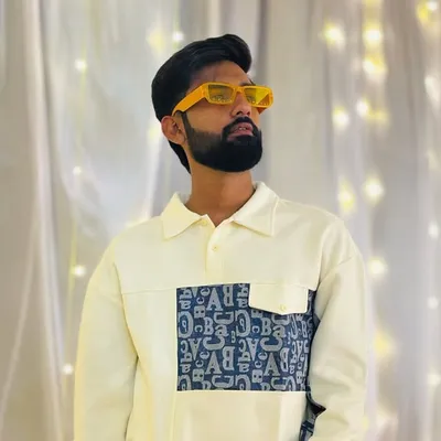 Akshay hemnani profile