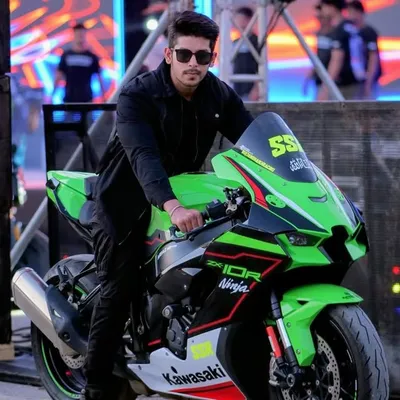 Akshat Shrivastava profile
