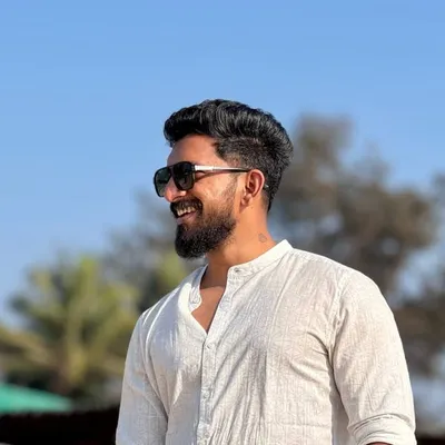 Akshay Nadaraj profile