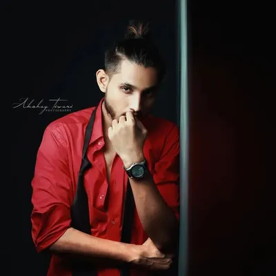 Akshay tiwari profile