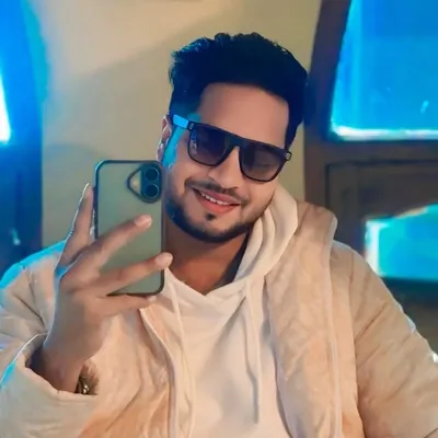 Akshay gupta ! men's fashion & Skincare profile