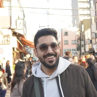 Akshay Malhotra profile