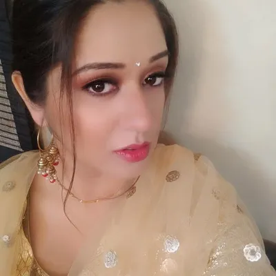 Akshita profile