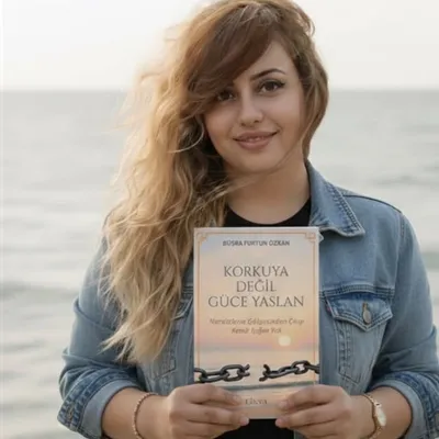 Yazar / Manevi Danışman/ Sosyal Medya Uzmanı Büşra Furtun Özkan profile