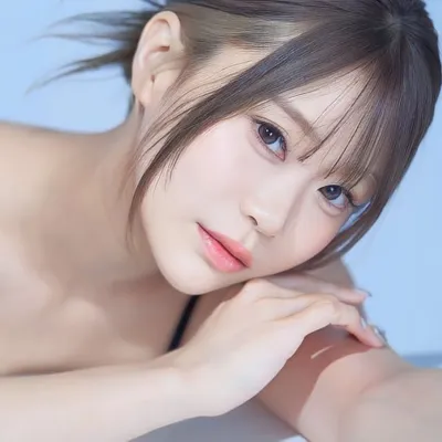 阿久津真央 profile